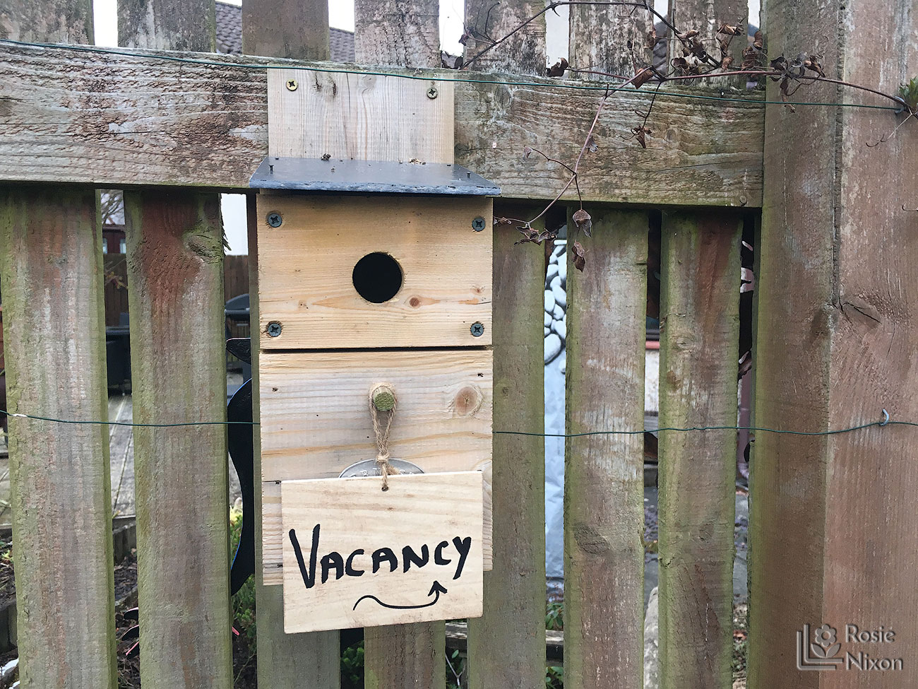 bird house vacancy notice for Beechgrove Garden